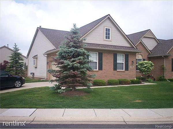 1st image of 1382 Waverly Dr