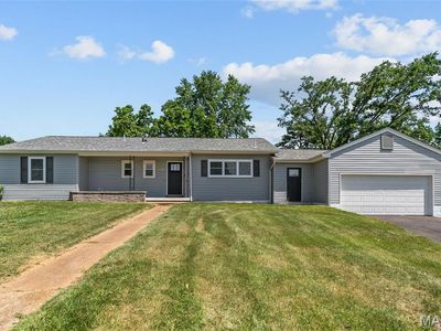 9515 Koerber Ln, Saint Louis, MO, 63123
