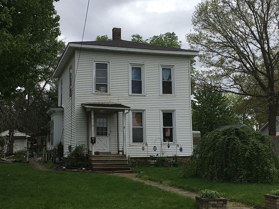 2nd image of 515 Deleon St