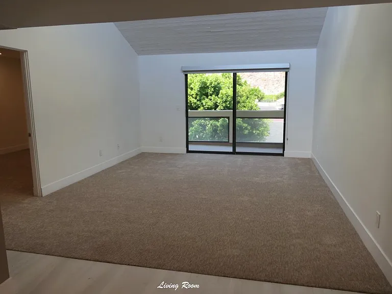 255 E Avenida Granada #525 — Photo 8