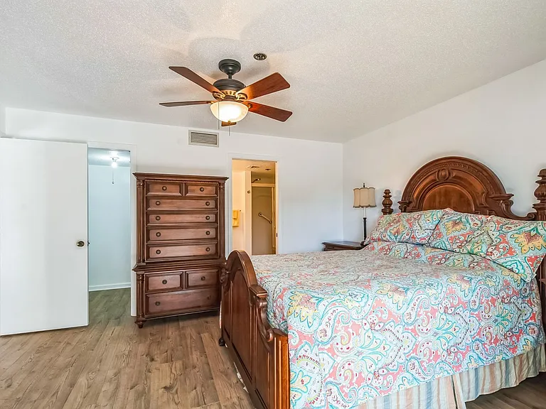 104 Capri Isles Blvd #304 — Photo 16