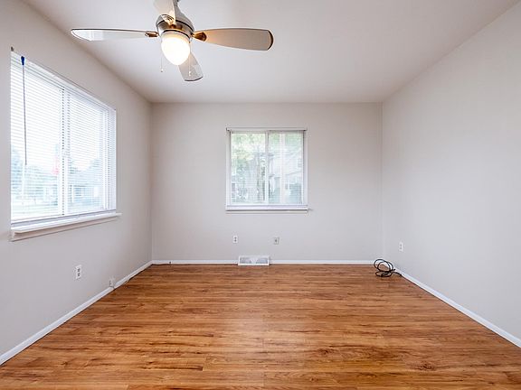 3rd image of 635 Fairground St