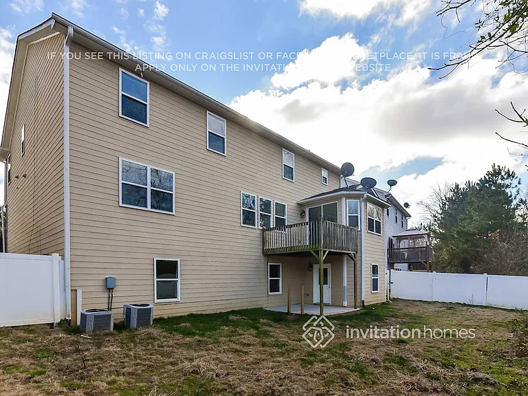 1243 Sparkling Cove Dr — Photo 19
