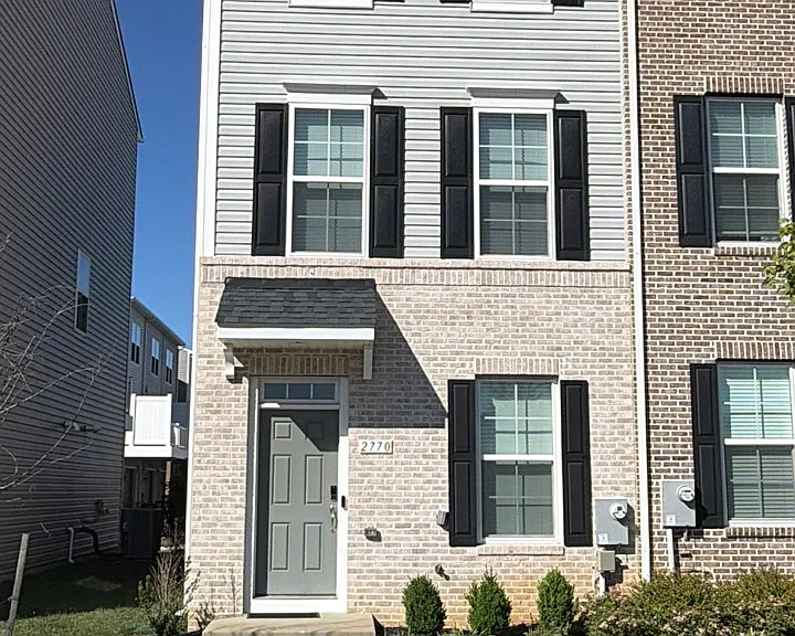 2770 Lanham Hill Cir — Photo 1