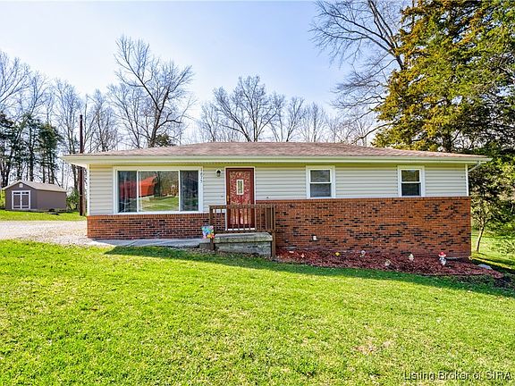 2nd image of 1675 Dogwood Drive NE