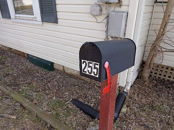 5th image of 255 Virginia Ave