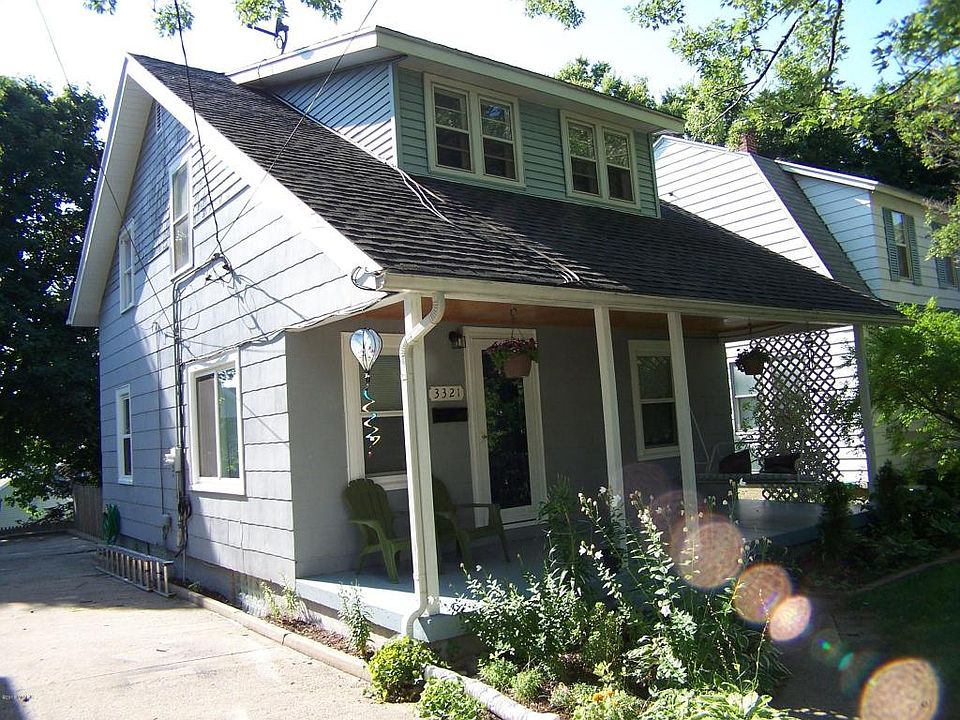 1st image of 3321 Paris Ave NE