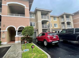 6533 Emerald Dunes Dr APT 107, Royal Palm Beach, FL 33411