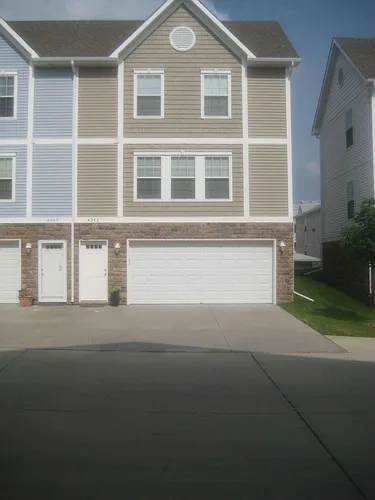 4243 N 146th Ct Photo 1
