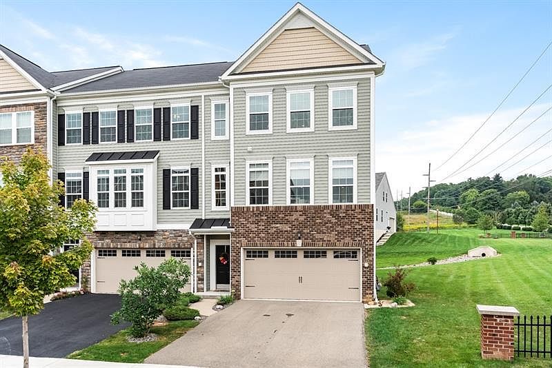 1st image of 200 Eagle Dr