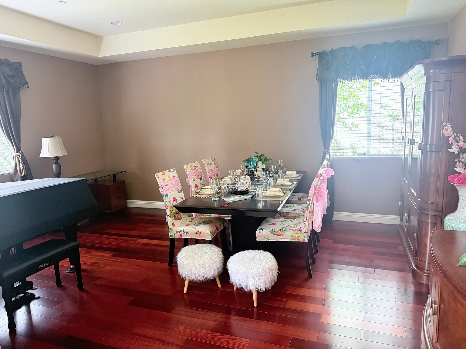 5 bed, 3451 sqft, $6,500 — Photo 2