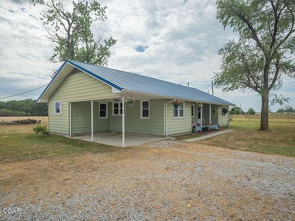 2nd image of 486 State Highway 59