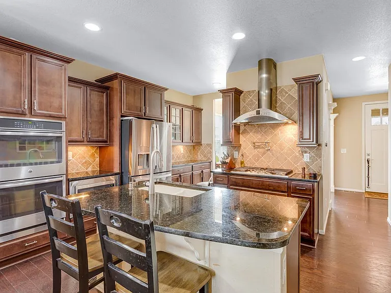 2068 Cutting Horse Dr — Photo 17