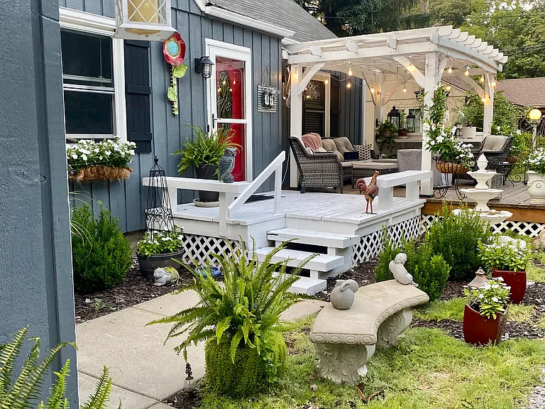 W Hazel Dell Ln — Photo 2
