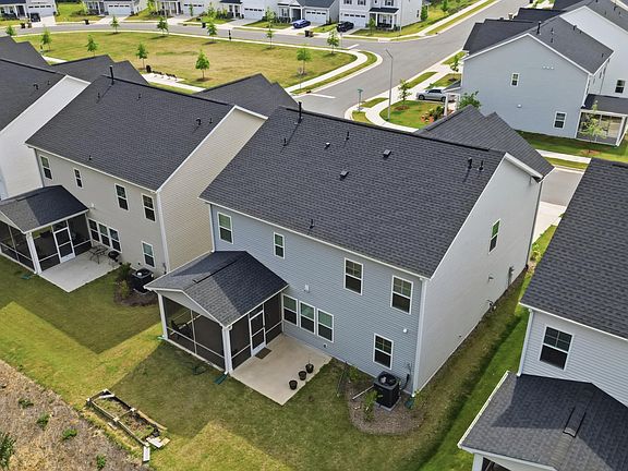 5th image of 544 Tanner Lake Ln