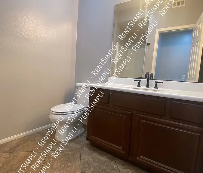 40059 Annapolis Dr — Photo 17