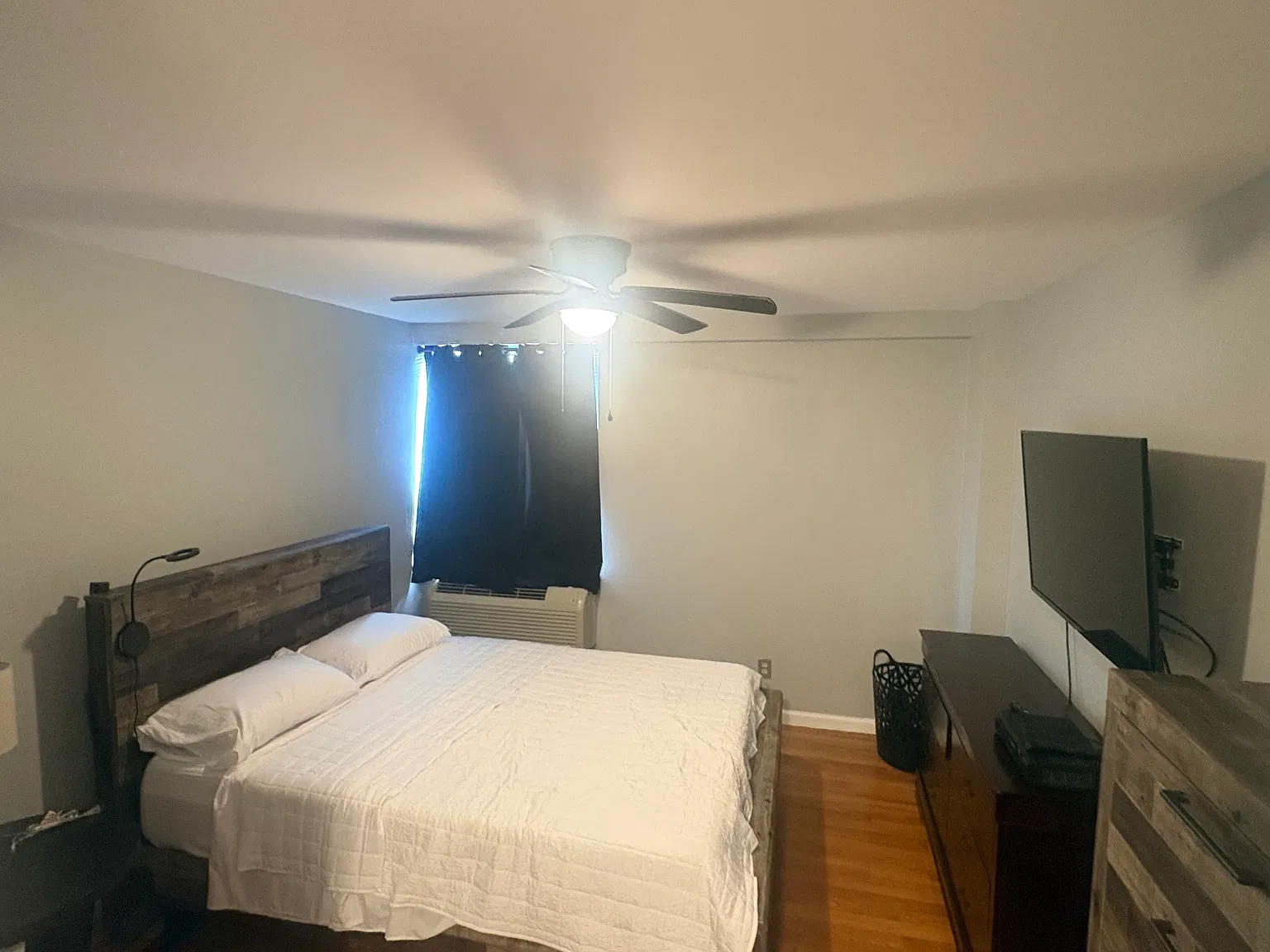 1 bed, 575 sqft, $1,500 — Photo 4