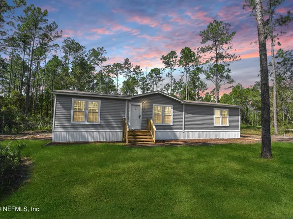 10225 KIRCHHERR Avenue, Hastings, FL 32145