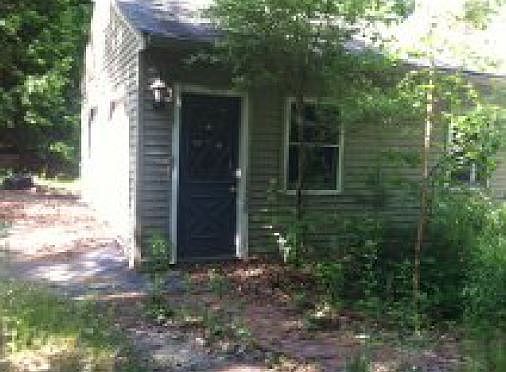 3rd image of 11 Starwood Dr