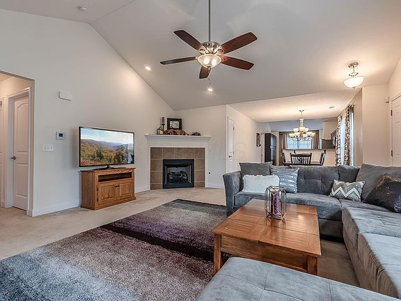 5th image of 5532 Knollbrook Dr