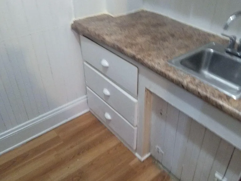 288 Hanover St #4 — Photo 6