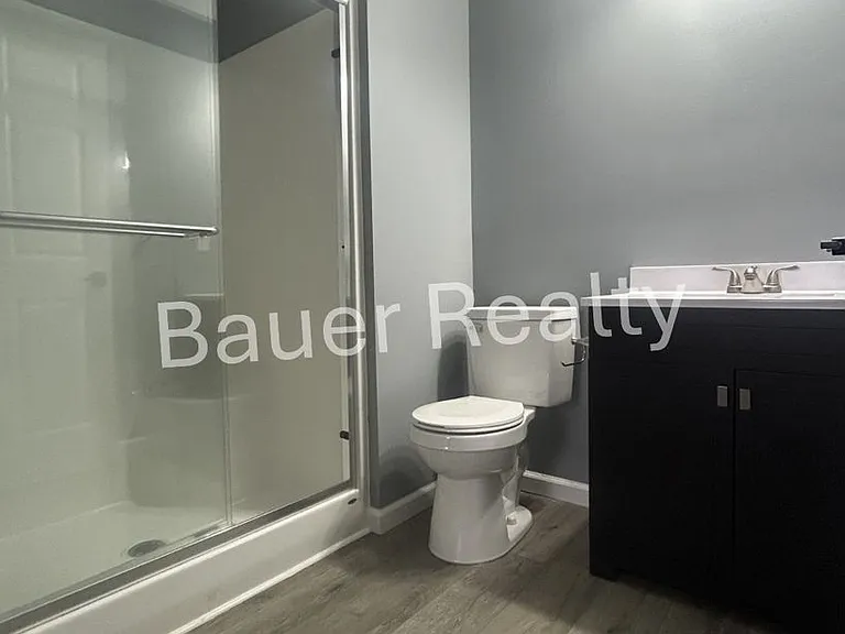 47 Grove Ave — Photo 21