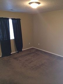 4th image of 6207 Maryhill Ln