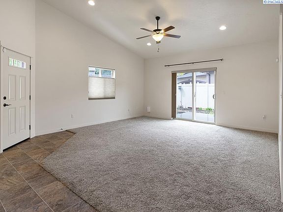 3rd image of 3054 S Dennis Pl