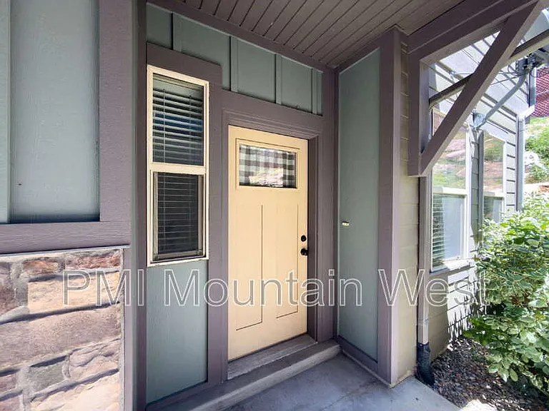 2119 Orchard Pines Loop — Photo 3