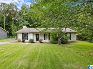 1932 Carraway St, Birmingham, AL 35235