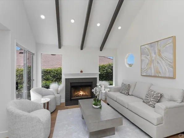 1916 Rosewood St, Vista, CA 92081