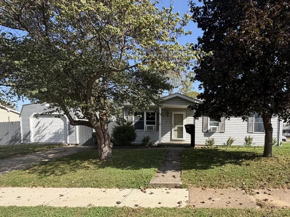 1143 Patton St, Troy, OH 45373