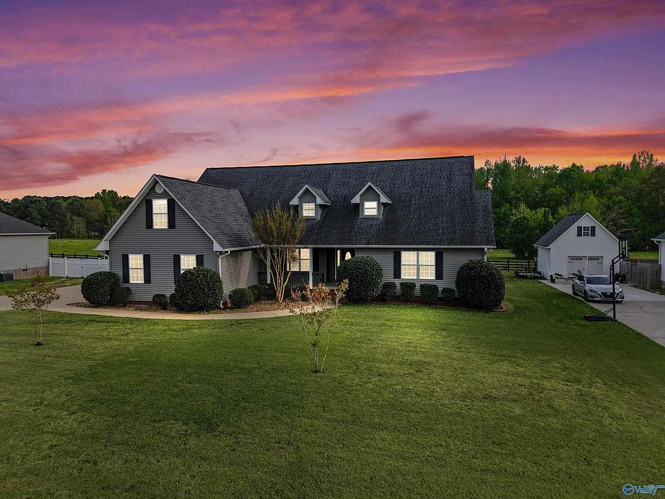1st image of 101 Berkshire Ln