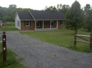 322 Thompson Hollow Rd, Bentonville, VA 22610