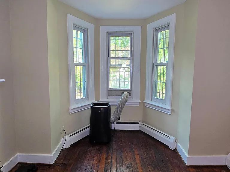 1602 New Jersey Ave NW — Photo 12