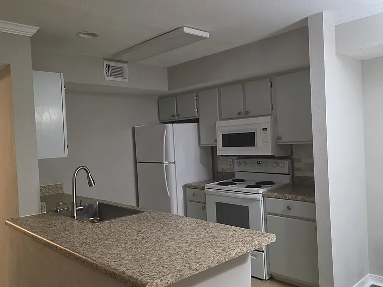 6194 Gulf Shores Pkwy #N6 — Photo 2