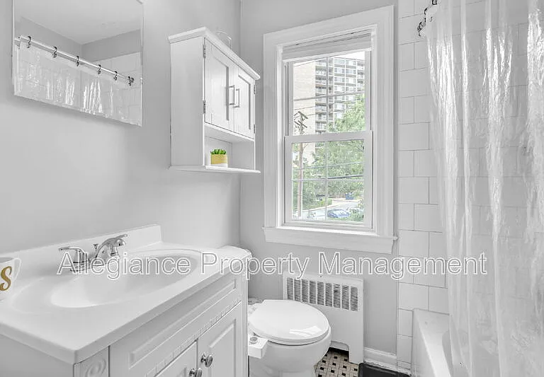 3110 Landover St — Photo 12