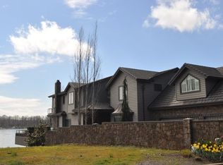 15487 SE Rivershore Dr, Vancouver, WA 98683