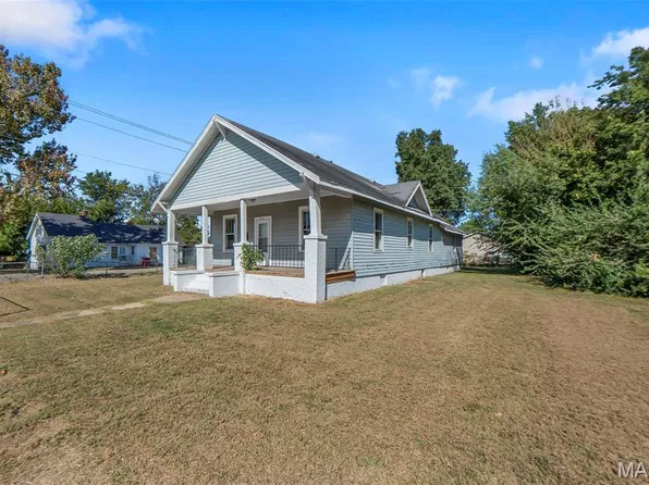 256 William St, Sikeston, MO 63801