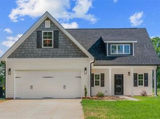 715 Deadmon Rd, Mocksville, NC 27028