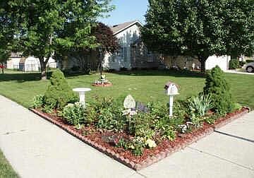 2nd image of 1643 N Cumberland Way