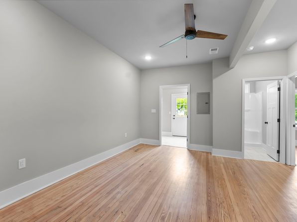 510 Broadway St #202