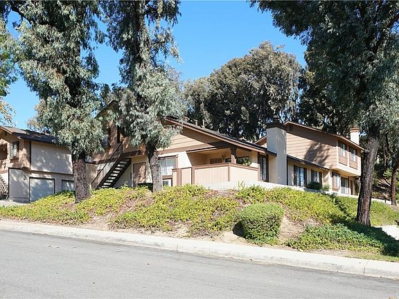 5th image of 21715 Laurelrim Dr Unit C