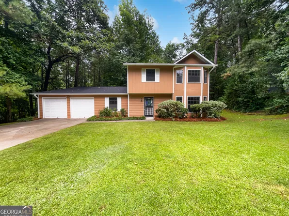 4934 Brookstone Pkwy, Ellenwood, GA 30294