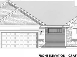 1080 Pine Ridge Ct, Oconomowoc, WI 53066