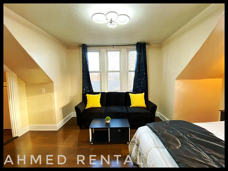 463 Saint John St #3A — Photo 8