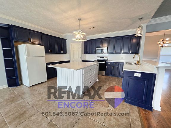 4th image of 75 Booker Dr