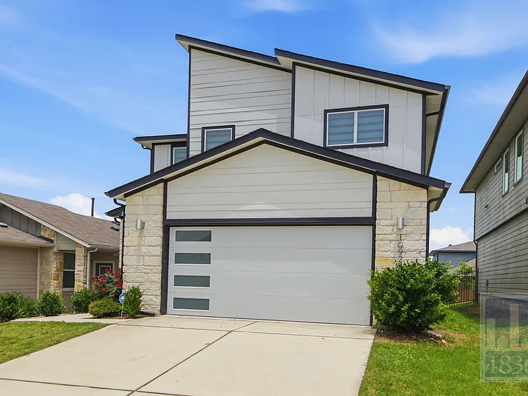 10925 Tildon Ave — Photo 30