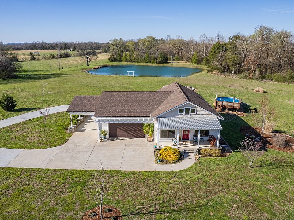 7th image of this home