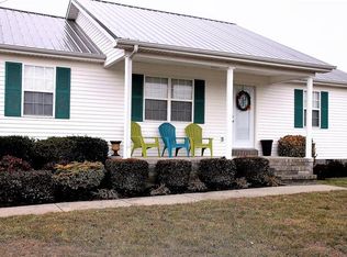 51 Woods Edge Ct, Manchester, TN 37355